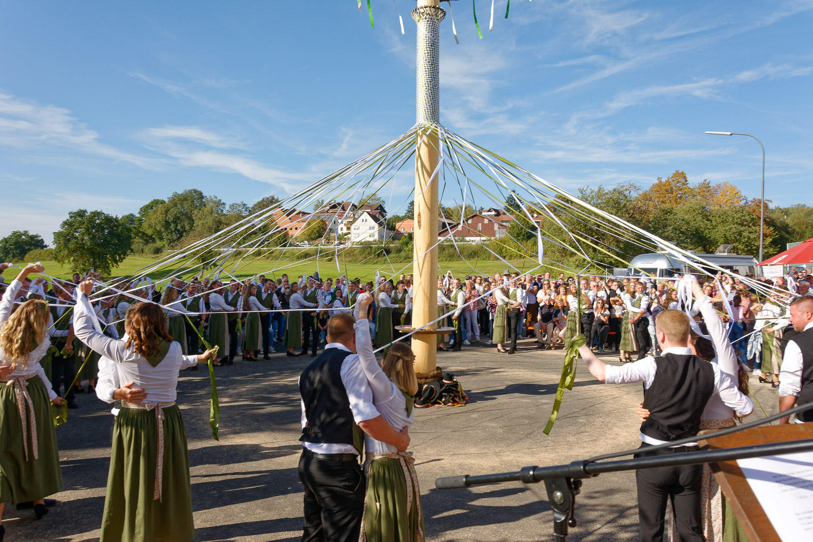 Bändertanz